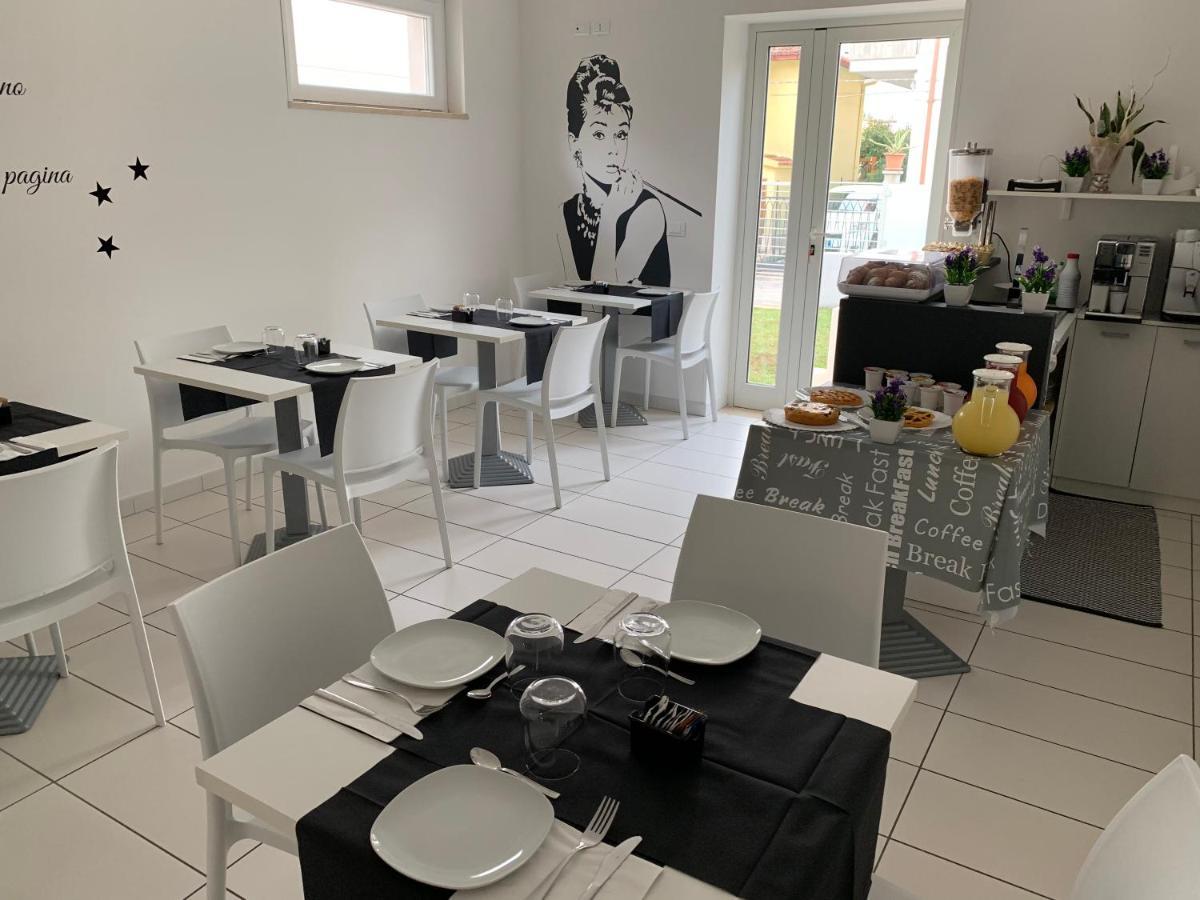 B&B Faraone Martinsicuro Eksteriør billede